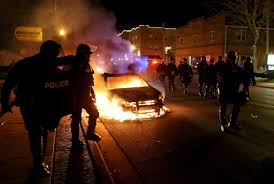 Riots erupt in Ferguson, MO