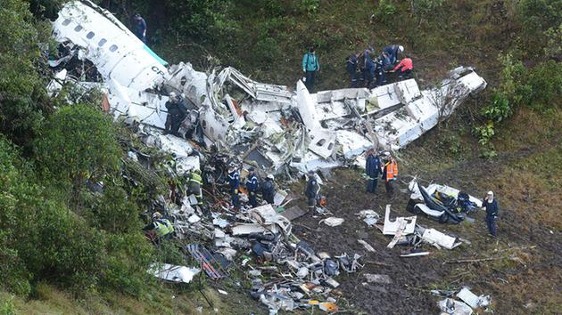 Plane crash kills seventy-one