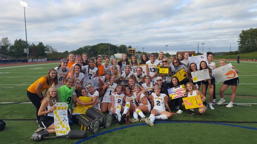 West Milford Field Hockey takes a team picture.