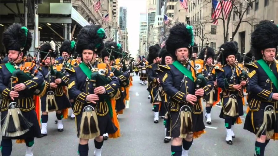 Bagpipers march in 2014 St. Paddys Day Parade
Credit: New York Daily News