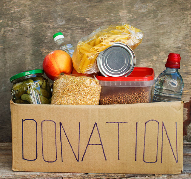 Food+pantries+are+in+desperate+need